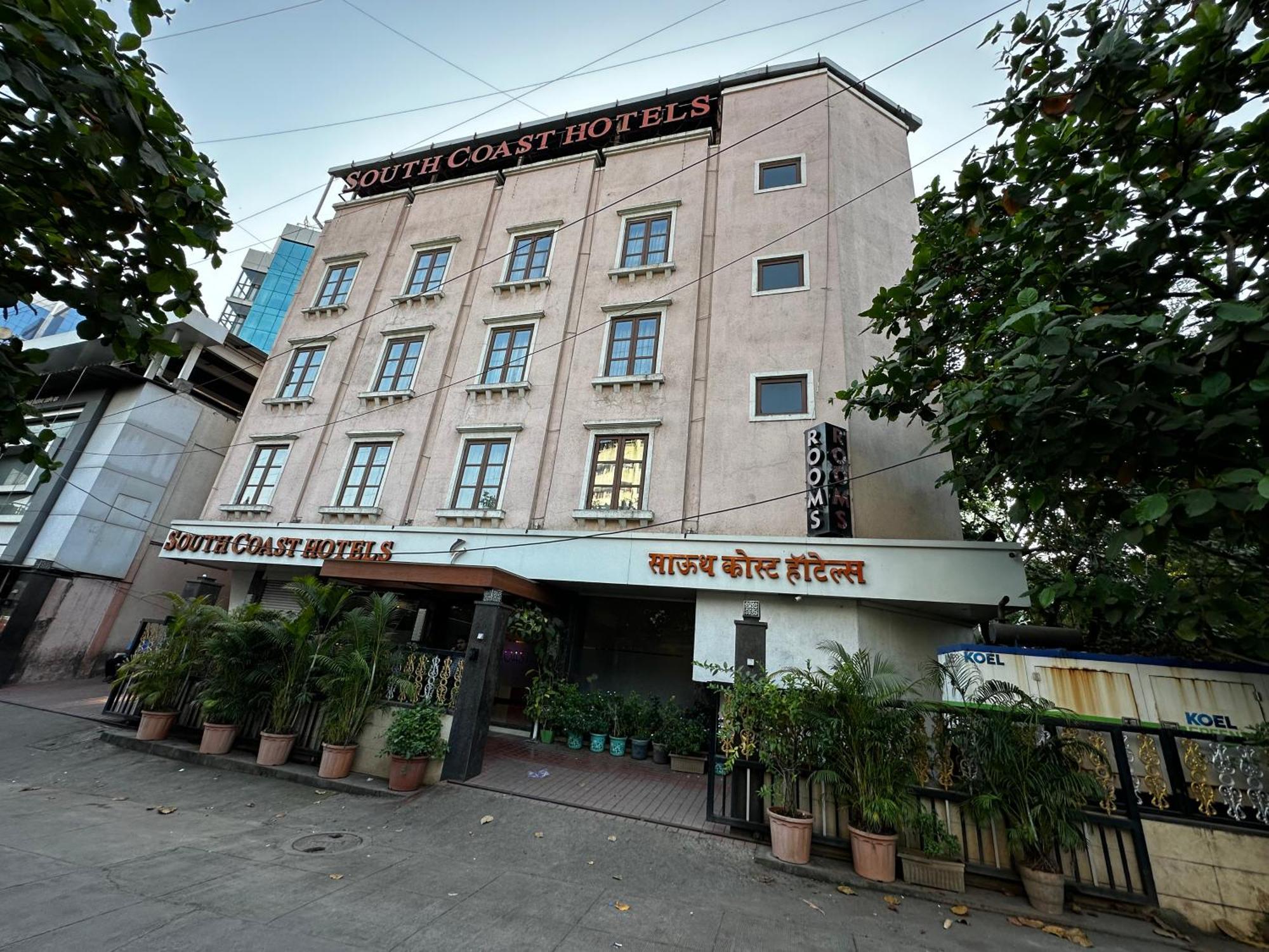 South Coast Hotel Wagle Estate Thane Bagian luar foto